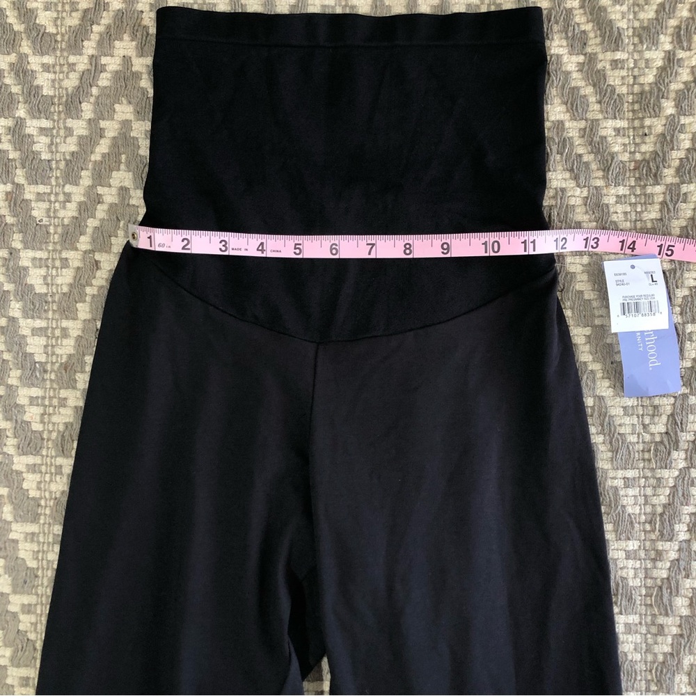 Motherhood Maternity essential stretch secret fit belly maternity crop leggings - Picture 3 of 10